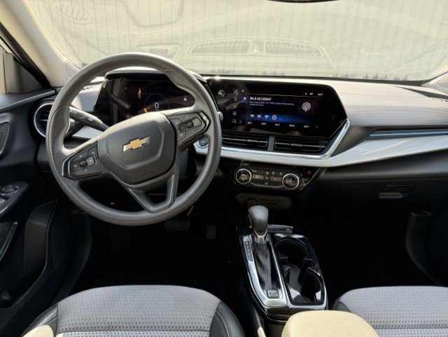 2025 Chevrolet Trax - $20,400