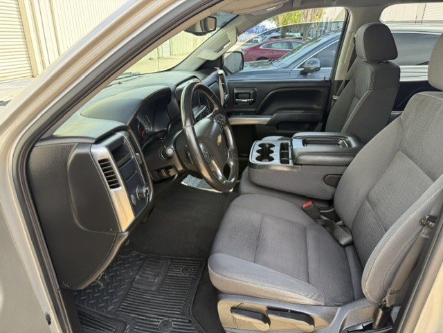 2019 Chevrolet Silverado Ld - $14,400