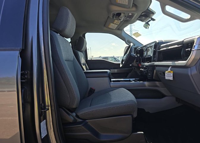 2025 Ford F-250