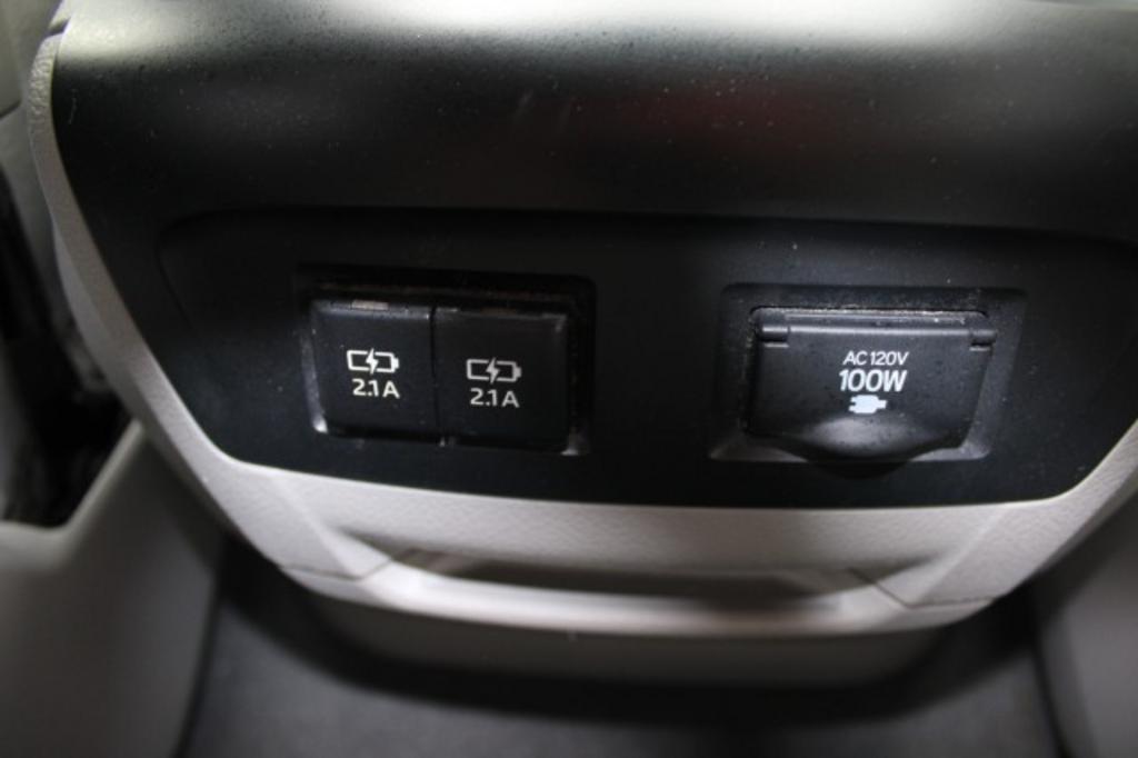 2019 Toyota Sienna - $25,988