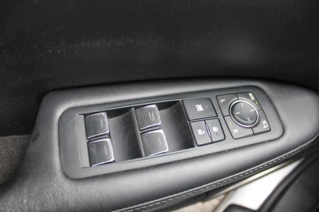 2016 Lexus RX - $25,800