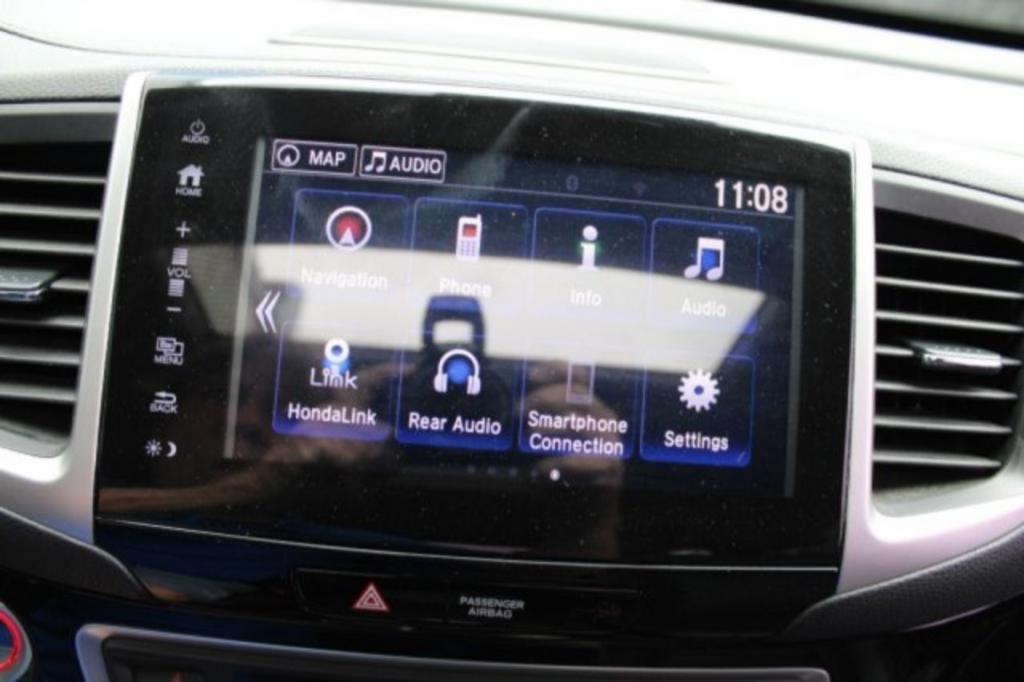 2017 Honda Pilot - $24,988
