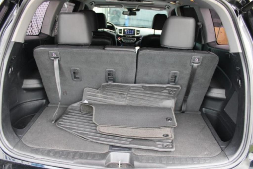 2017 Honda Pilot - $24,988