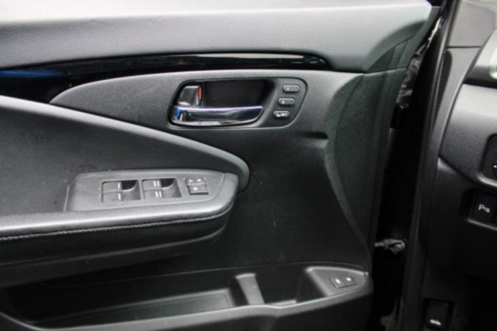 2017 Honda Pilot - $24,988