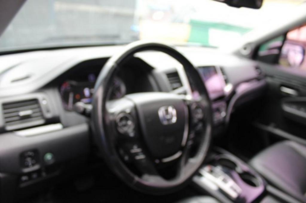 2017 Honda Pilot - $24,988