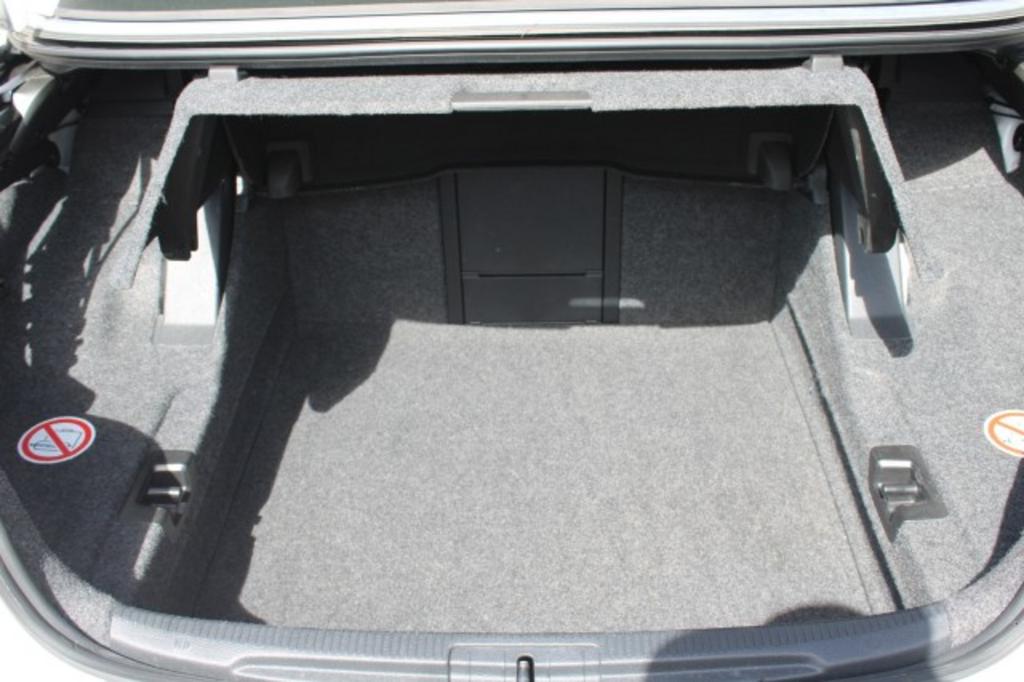2015 Volkswagen Eos - $16,688