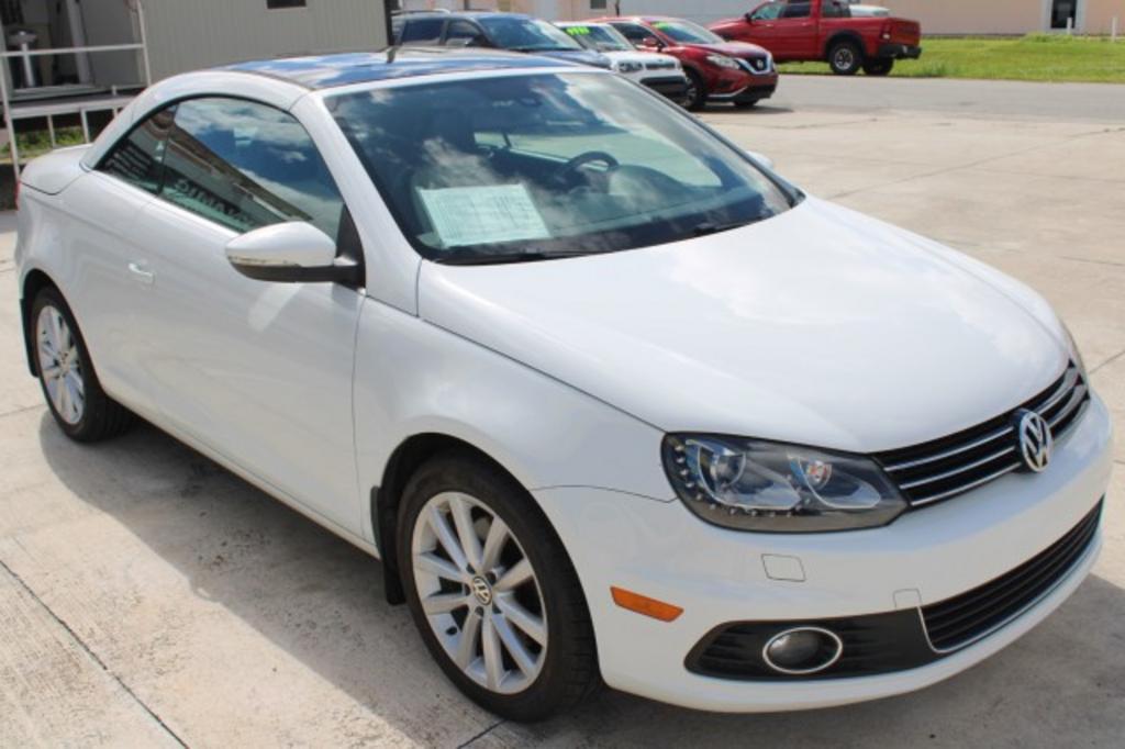2015 Volkswagen Eos - $16,688