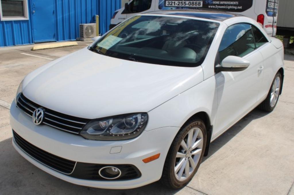 2015 Volkswagen Eos - $16,688