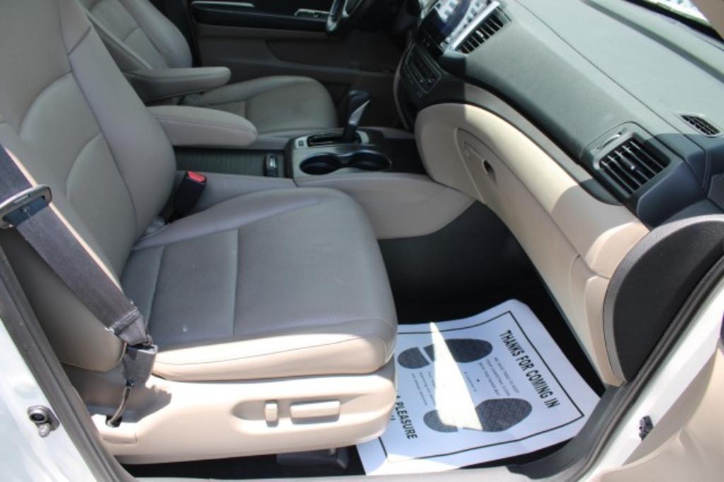 2017 Honda Ridgeline - $24,988
