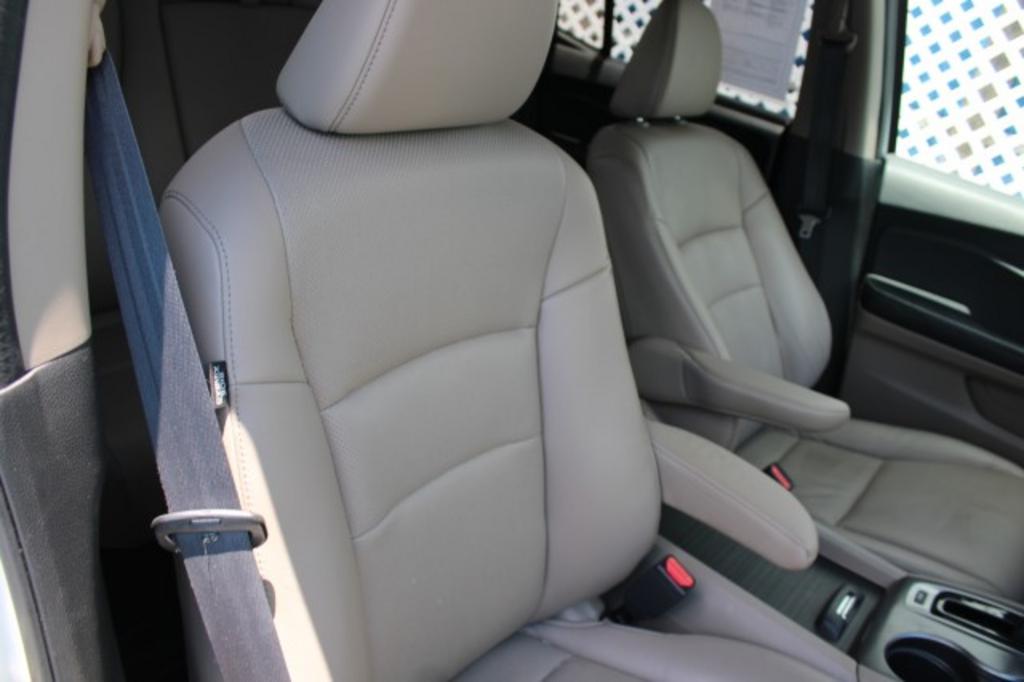 2017 Honda Ridgeline - $24,988