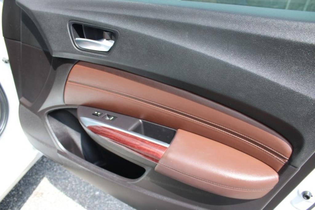 2015 Acura TLX Base 2.4l photo