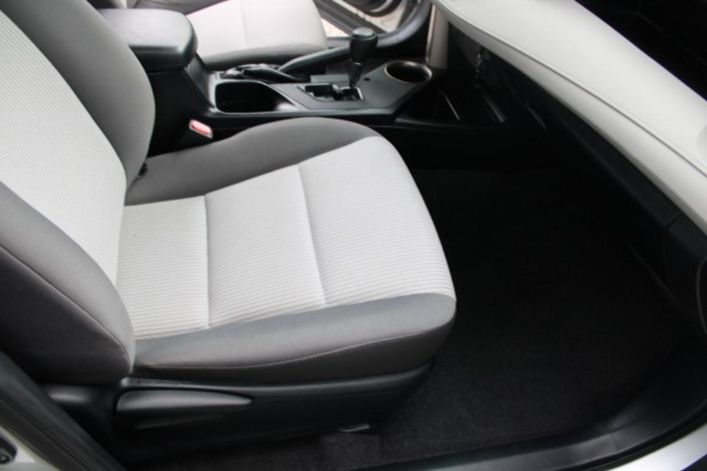2015 Toyota RAV4 - $17,688