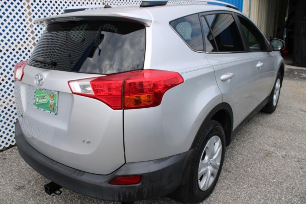 2015 Toyota RAV4 - $17,688