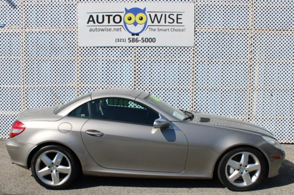 2005 Mercedes-Benz SLK-Class SLK350 photo