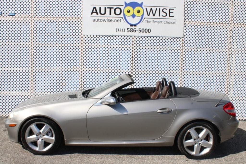 2005 Mercedes-Benz SLK-Class SLK350 photo