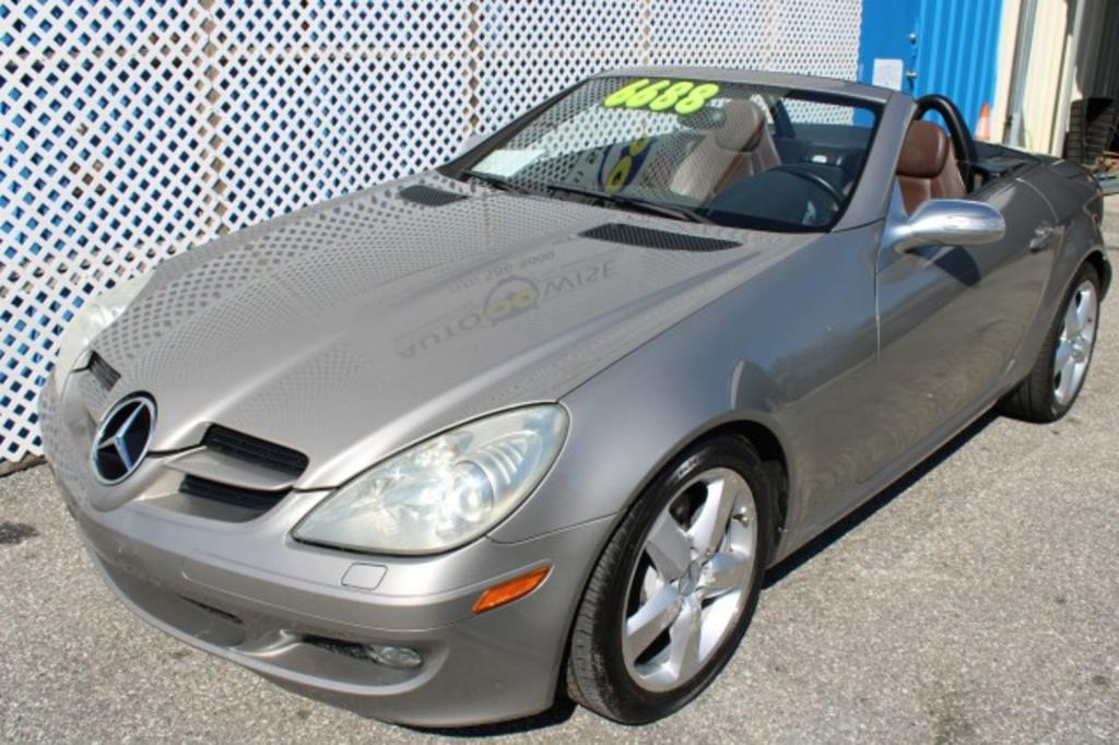 2005 Mercedes-Benz SLK-Class SLK350 photo