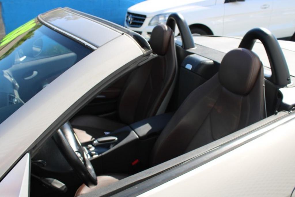 2005 Mercedes-Benz SLK-Class SLK350 photo