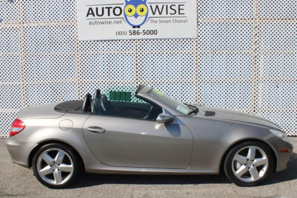 2005 Mercedes-Benz SLK-Class SLK350 photo