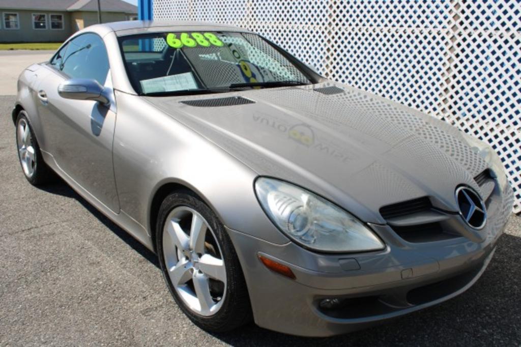 2005 Mercedes-Benz SLK-Class SLK350 photo