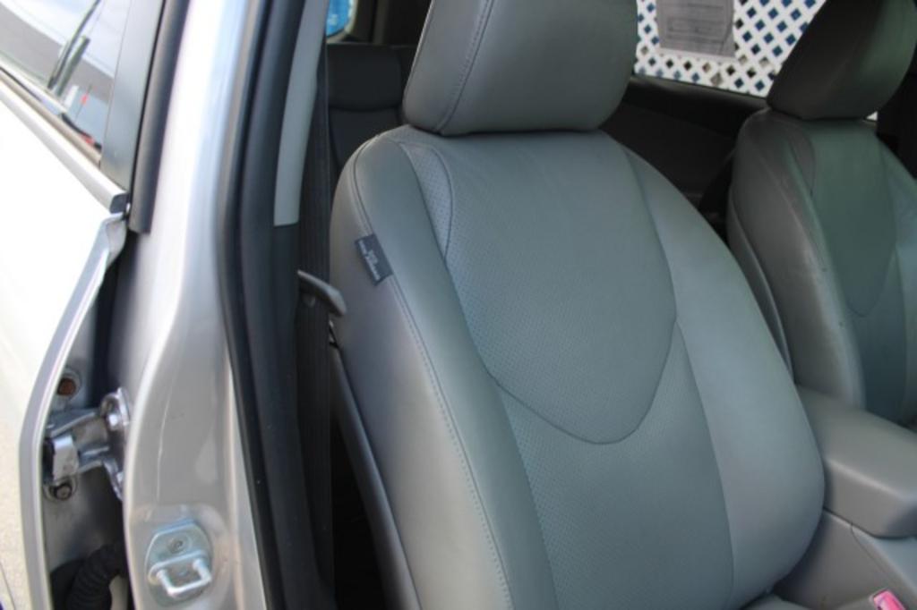 2012 Toyota RAV4 - $6,988