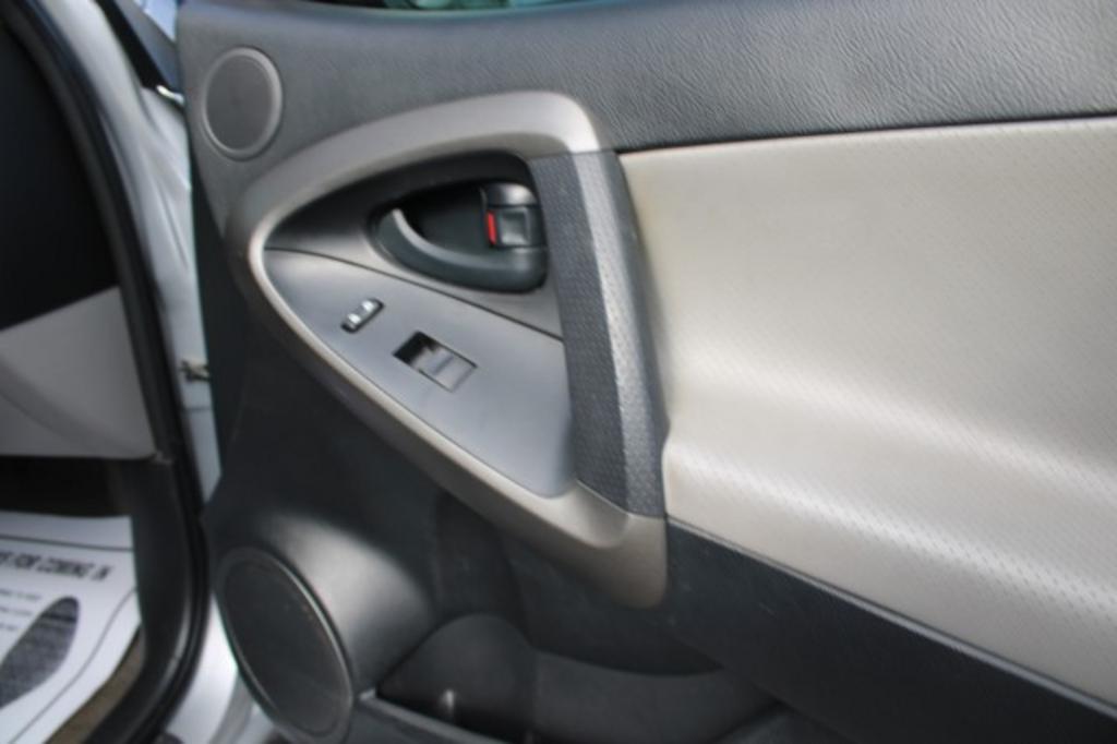 2012 Toyota RAV4 - $6,988