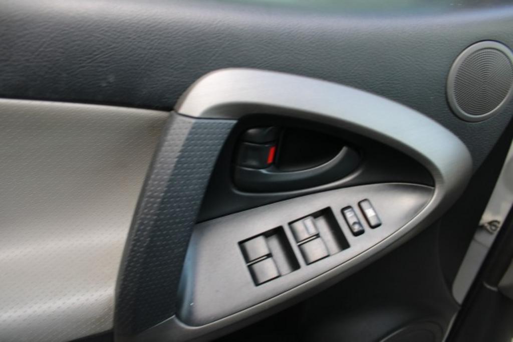2012 Toyota RAV4 - $6,988