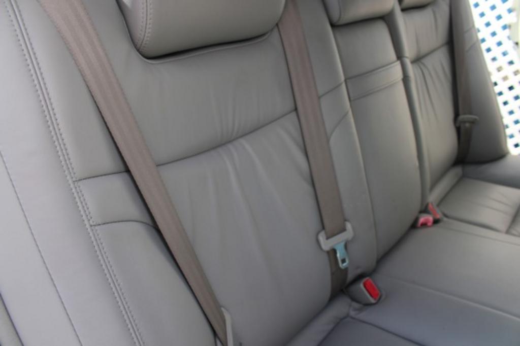 2005 Lexus ES - $7,850