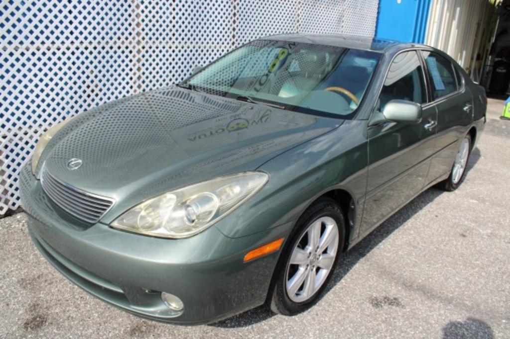 2005 Lexus ES - $7,850