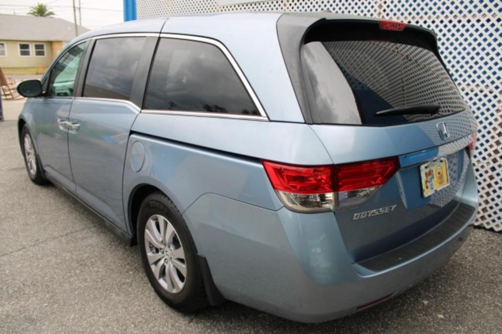 2014 Honda Odyssey - $15,988