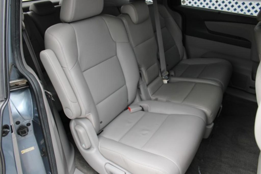 2014 Honda Odyssey - $15,988