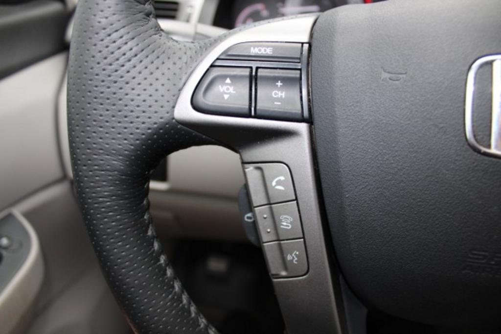 2014 Honda Odyssey - $15,988