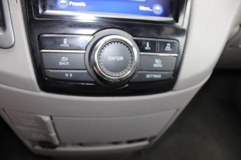 2014 Honda Odyssey - $15,988