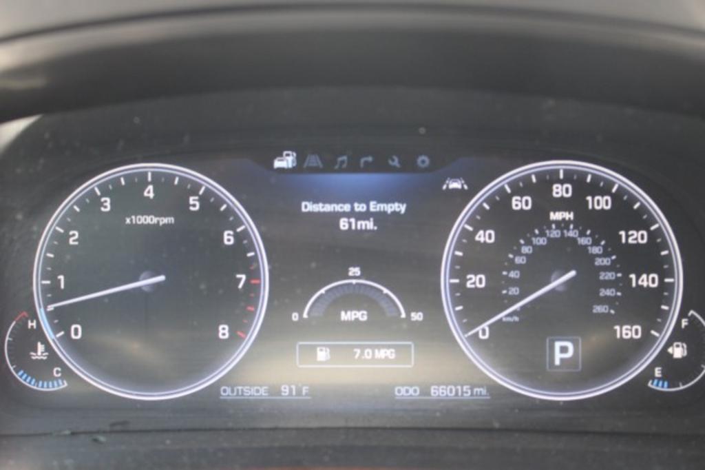 2016 Hyundai Equus - $20,387