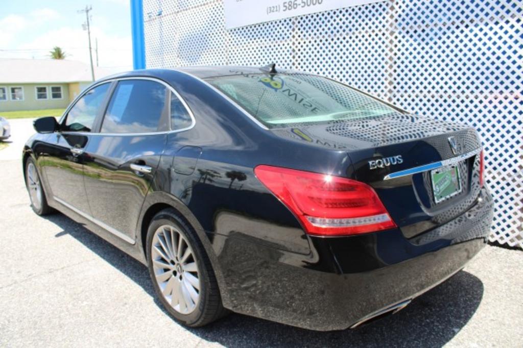 2016 Hyundai Equus - $20,387