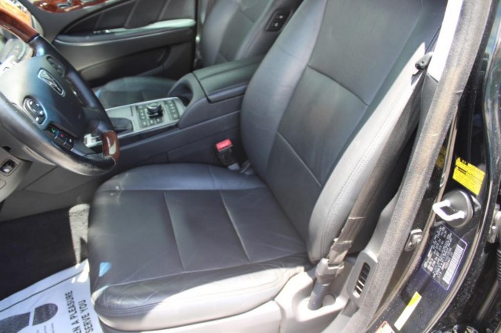 2016 Hyundai Equus - $20,387