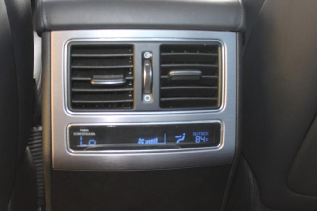 2016 Hyundai Equus - $20,387