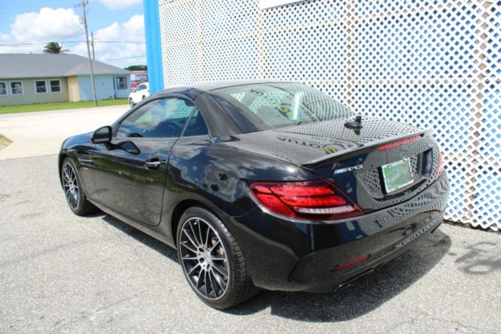 2017 Mercedes-Benz C-Class - $31,988