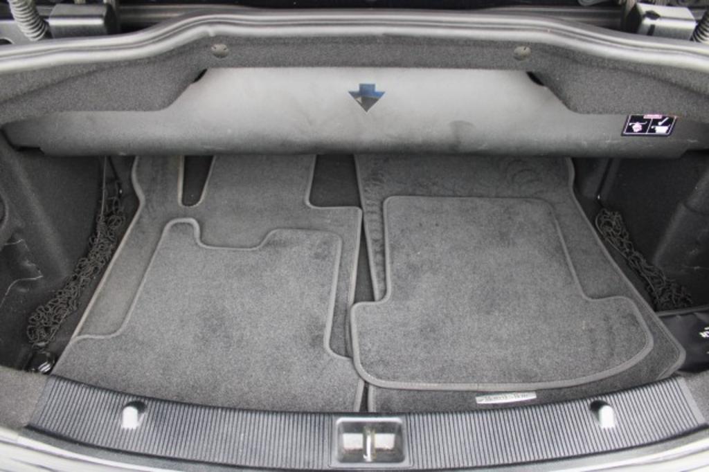 2012 Mercedes-Benz E 350  - $17,388