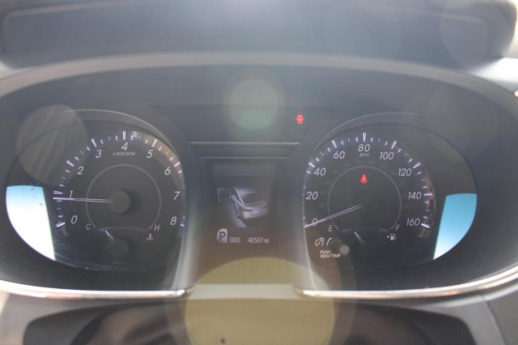 2016 Toyota Avalon XLE photo