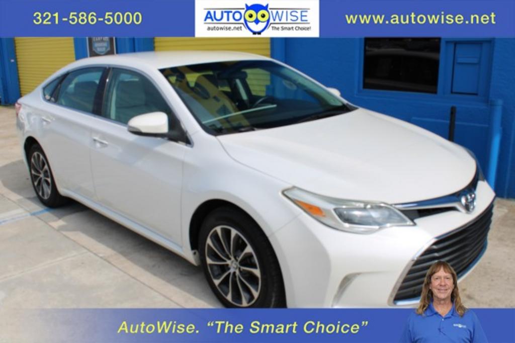2016 Toyota Avalon XLE photo