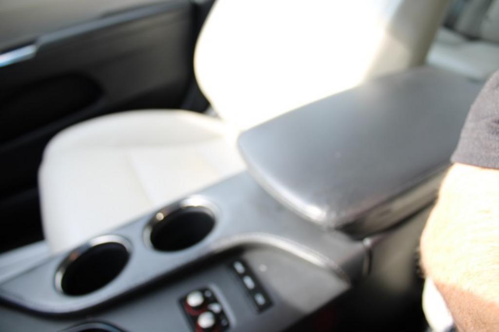 2016 Toyota Avalon XLE photo