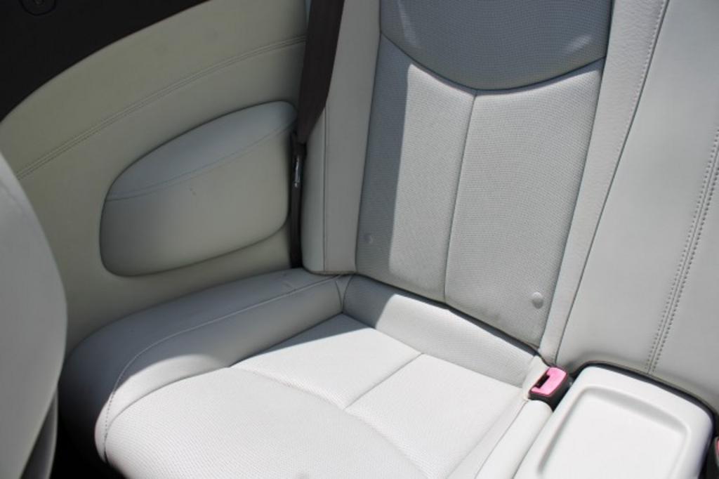2013 Infiniti Legend photo