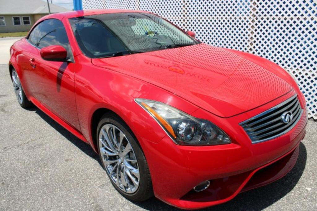 2013 Infiniti Legend photo