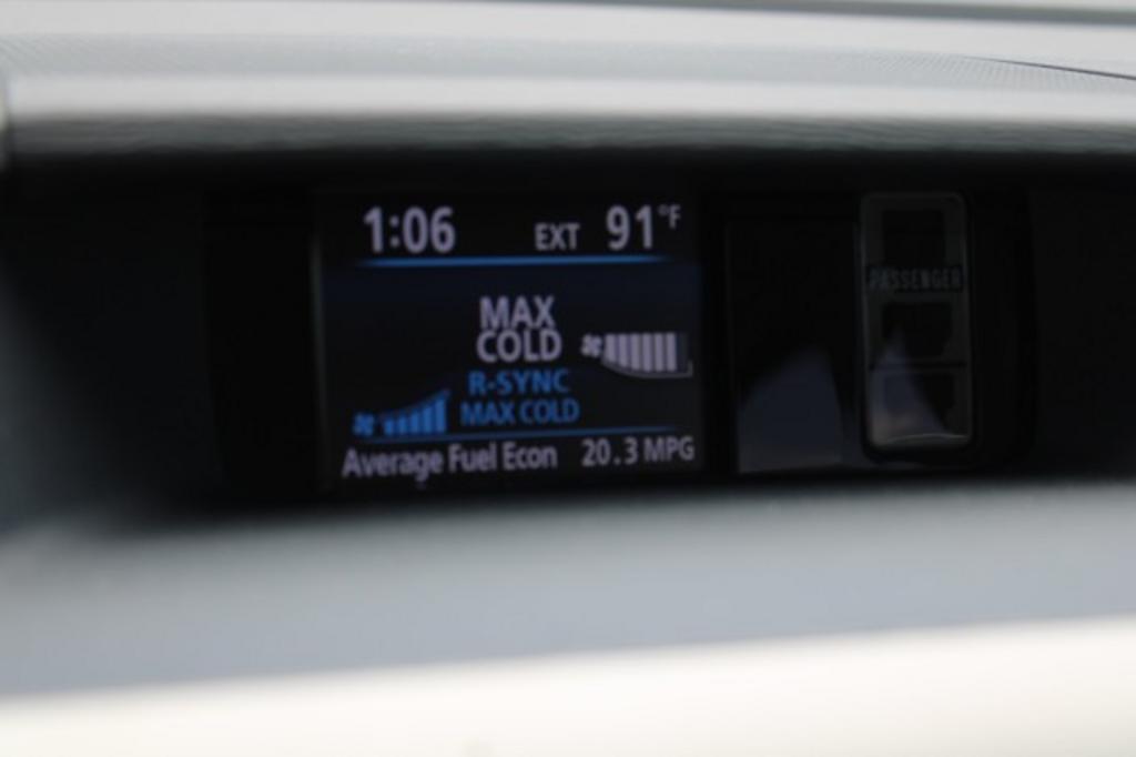 2013 Toyota Sienna - $18,988