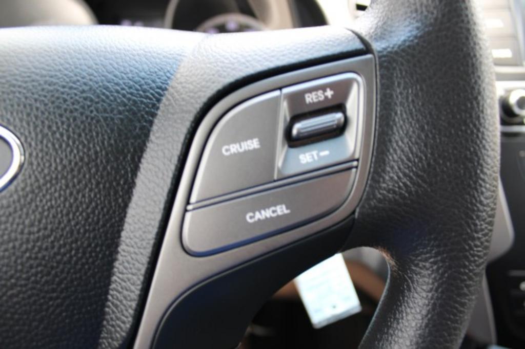 2017 Hyundai Santa FE Sport - $13,988