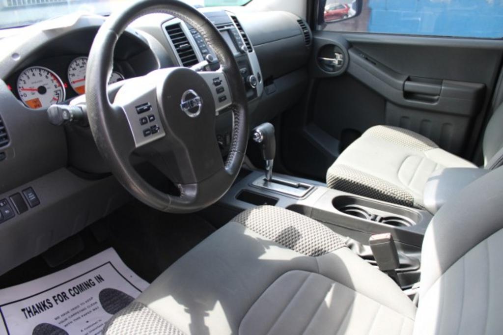 2017 Hyundai Santa FE Sport - $13,988
