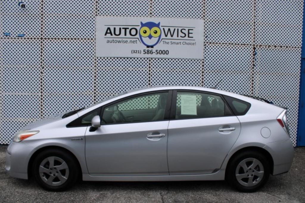 2012 Toyota Prius - $13,688