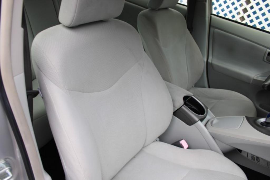 2012 Toyota Prius - $13,688