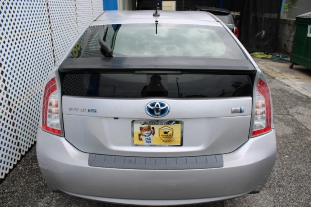 2012 Toyota Prius - $13,688