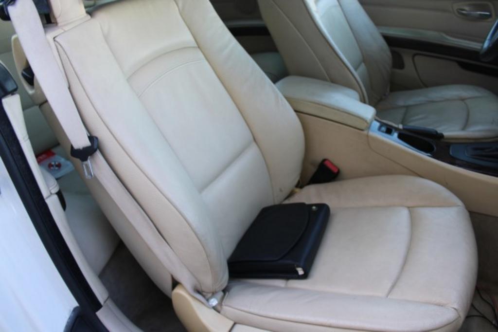 2011 BMW 328i - $12,988